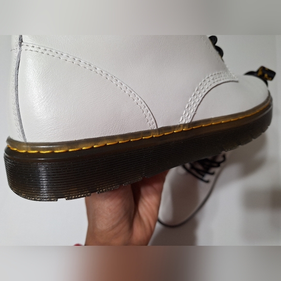 💎NWOB Dr. Martens "Zavala" White Combat Boots - Picture 10 of 14